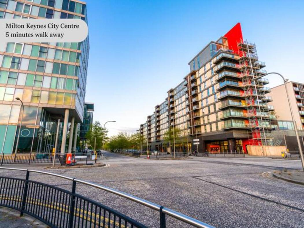 Luxury Campbell Park Apartments In Central Mk With Balcony, Free Parking & Smart Tv With Netflix By Yoko Property Milton Keynes Buitenkant foto